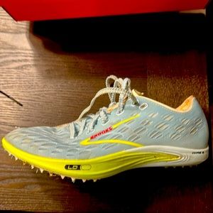 Brooks Wire 8 Cross Country Spikes